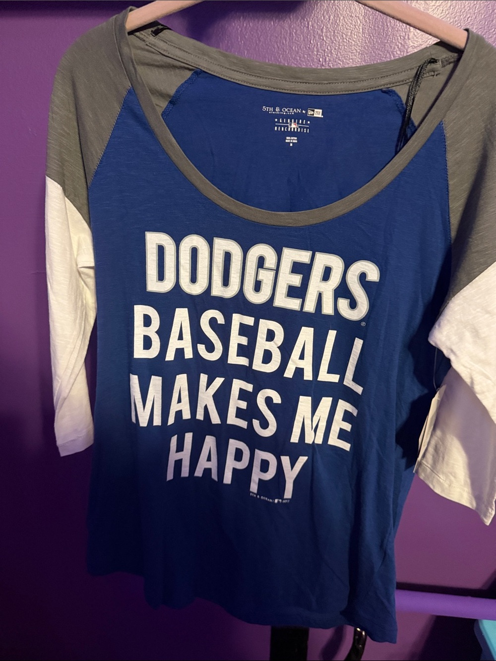 5th & Ocean Blue Raglan Tee with Gray and White Sleeves